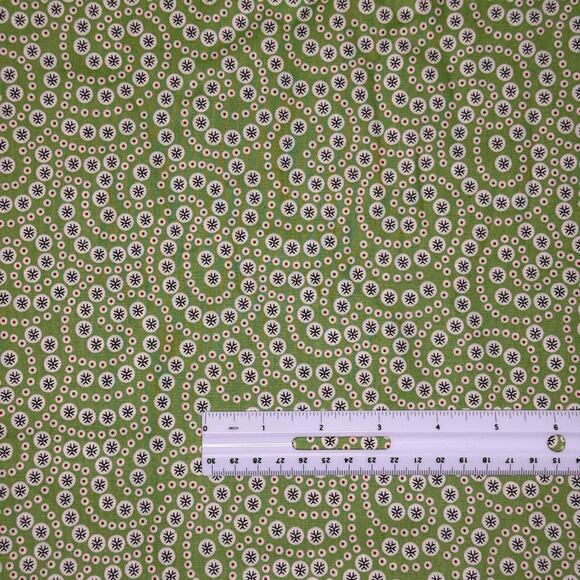 Retro Ho Ho Green Snowball Swirl by Renee Nanneman for Andover Fabrics- 1/2 yard - Picture 7 of 7